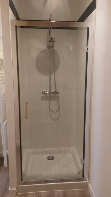 Pontiacq-Viellepinte Les Yourtes Du Bearn - Domaine Des Deux Clos B&B 객실 사진